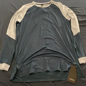 Lululemon Muscle Motion Long Sleeve Size XL NWT